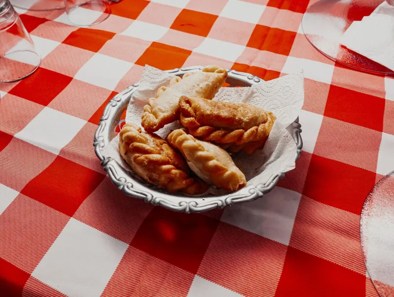 Throw a Backyard Party That Nobody Will Stop Talking About — Panamanian Street Food Style